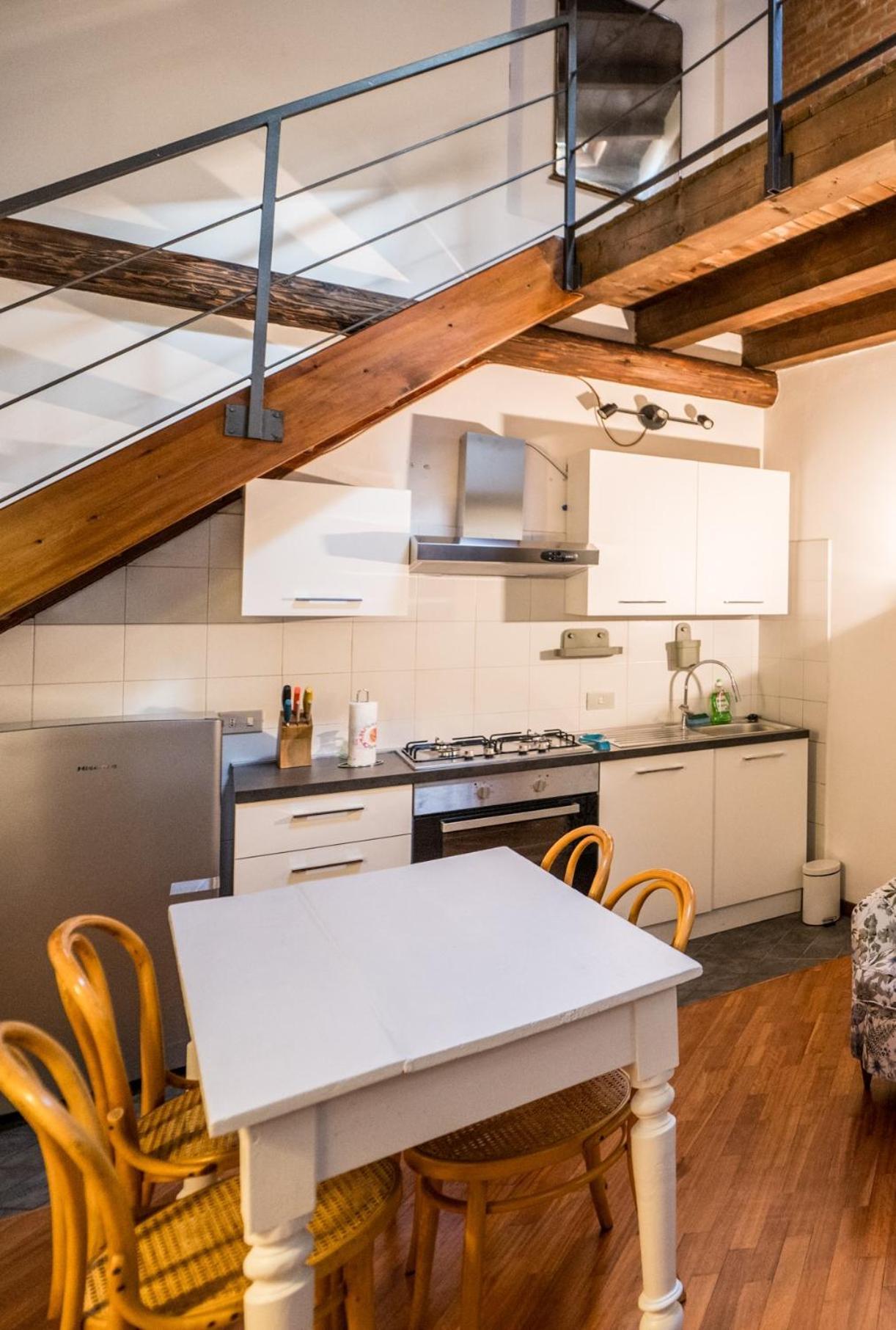 Wonderful Two Floors Apartment Милан Экстерьер фото